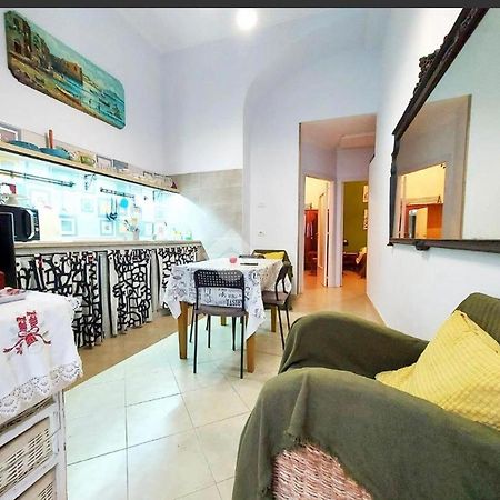 Metropolitan Basso Villa Naples Luaran gambar