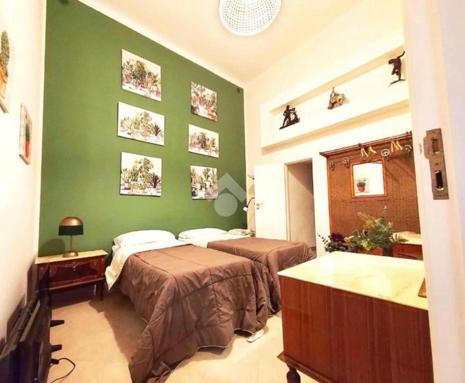 Metropolitan Basso Villa Naples Luaran gambar